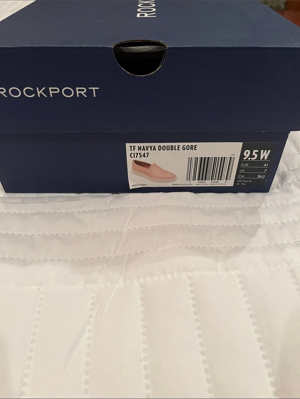 Rockport Women’s Slip-On Pink Sneaker size 9.5W New